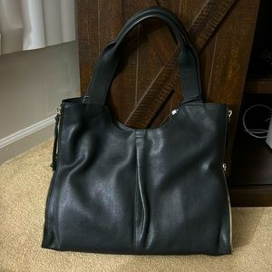 Vince Campito Corla Tote NWT Genuine Leather